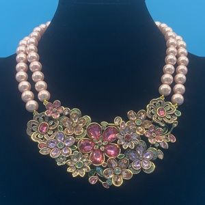 Heidi Daus pink pearl and crystal necklace.
